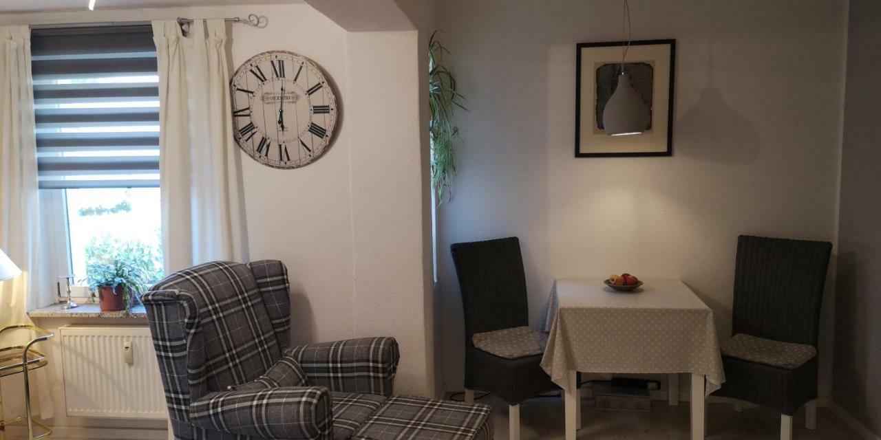 Dorfstrasse 21 Ferienwohnung 3 施维洛塞 外观 照片